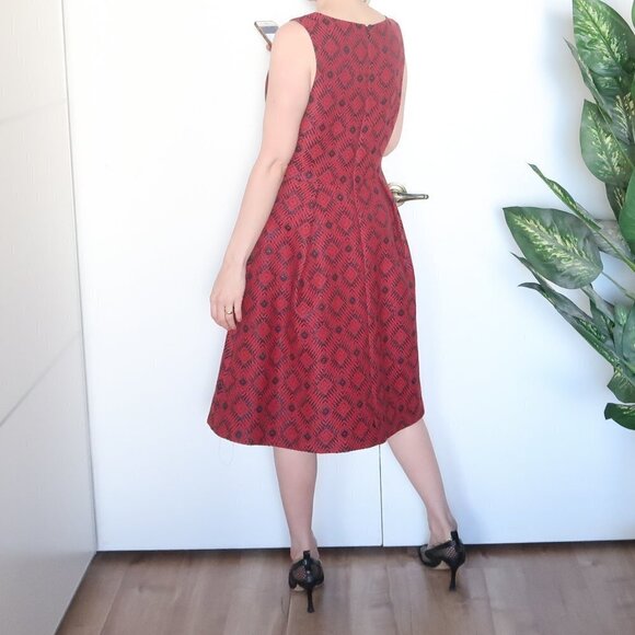 Anthropologie Hutch Red & Black Tweed V-neck Sleeveless Flare Midi Dress Size 8 - Picture 5 of 12
